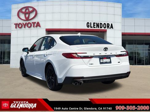 New 2026 Toyota Camry SE FWD image 8