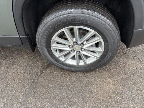 Used 2022 Chevrolet Traverse LT w/ LPO, Floor Liner Package image 47