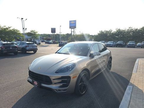 Used 2016 Porsche Macan Turbo AWD/4WD image 6