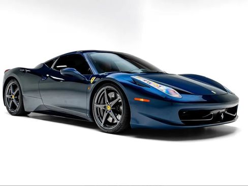 Used 2014 Ferrari 458 Italia Coupe RWD image 4