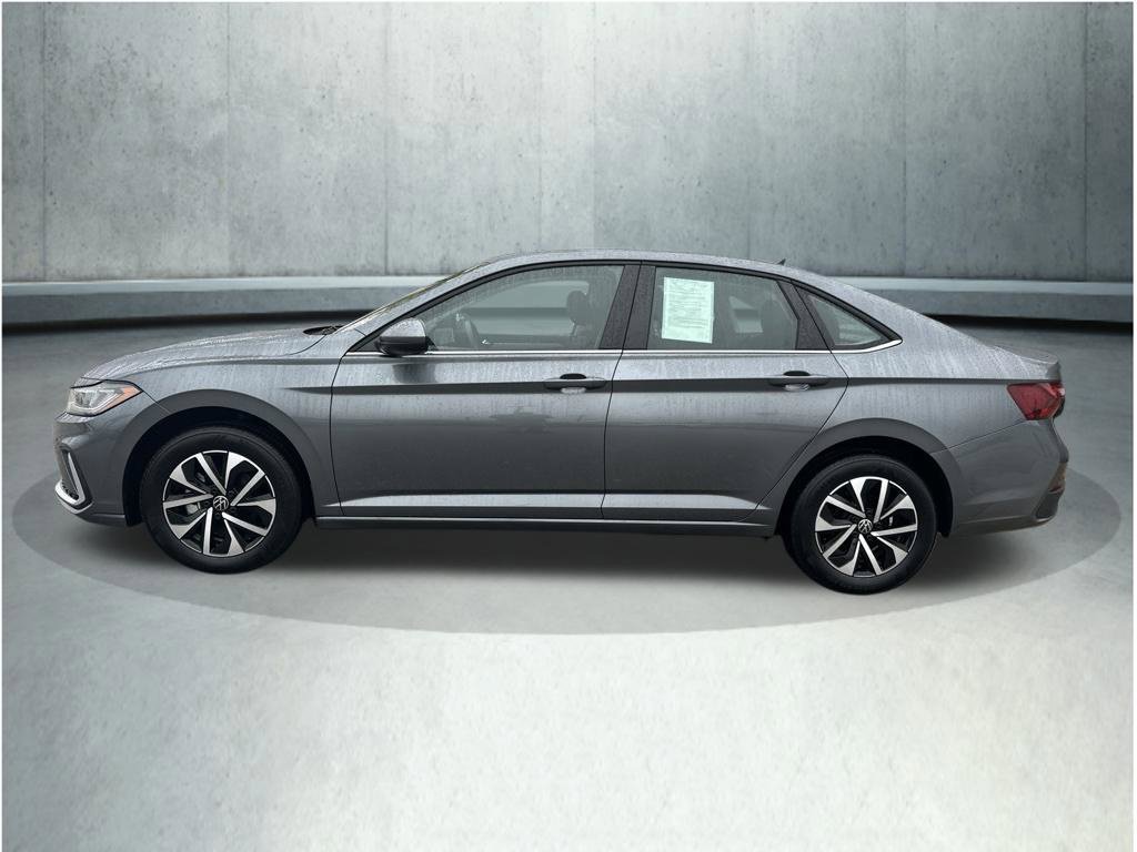 Used 2025 Volkswagen Jetta S FWD image 2