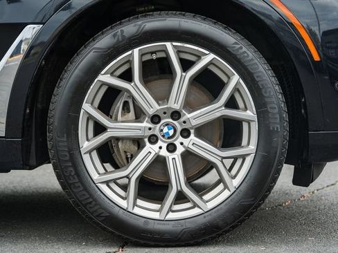 Used 2020 BMW X7 xDrive40i w/ Cold Weather Package AWD/4WD image 22