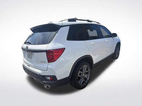 Used 2023 Honda Passport EX-L image 8