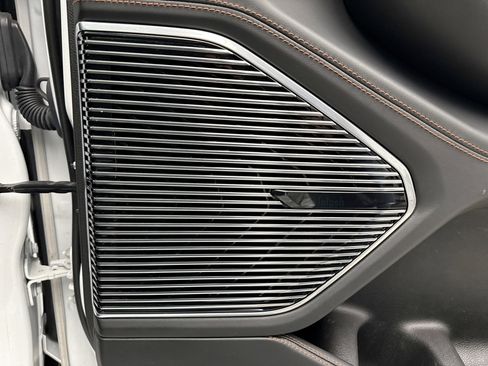 Used 2022 Jeep Grand Cherokee Summit image 17