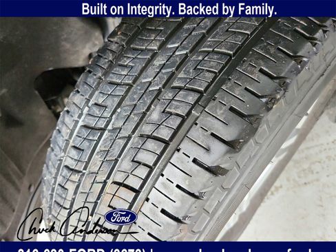 Used 2021 Ford Explorer XLT image 26