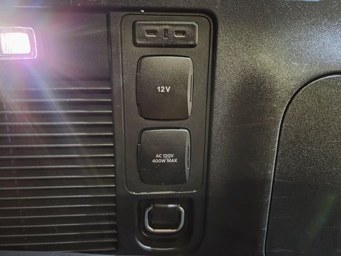 Used 2025 Lincoln Navigator L Reserve w/ Jet Appearance Package AWD/4WD image 41