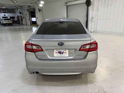 Used 2016 Subaru Legacy 2.5i Limited AWD/4WD image 4