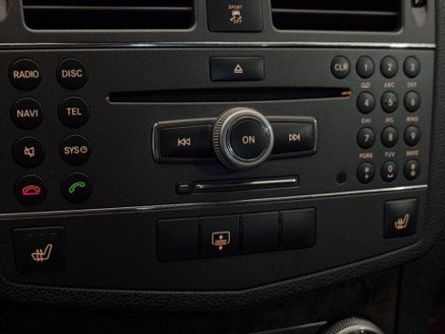 Used 2010 Mercedes-Benz C 63 AMG Sedan image 9