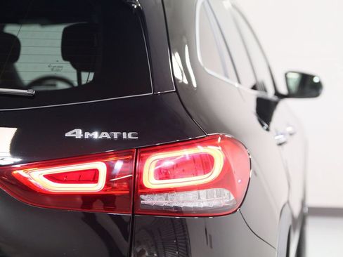 Certified 2023 Mercedes-Benz GLA 250 4MATIC image 17