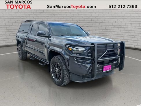 Used 2025 Toyota Tacoma SR5 image 3