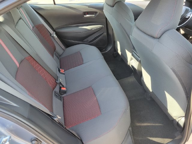 Used 2024 Toyota Corolla SE w/ SE Premium Package FWD image 23
