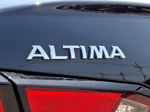 Used 2022 Nissan Altima 2.5 SR FWD image 30