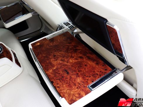 Used 2010 Rolls-Royce Ghost image 35