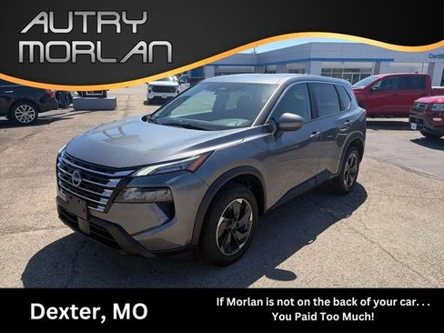 Used 2025 Nissan Rogue SV AWD/4WD image 1