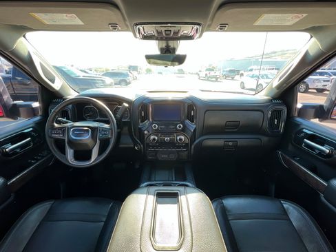Used 2022 GMC Sierra 2500 Denali w/ Denali Ultimate Package image 10