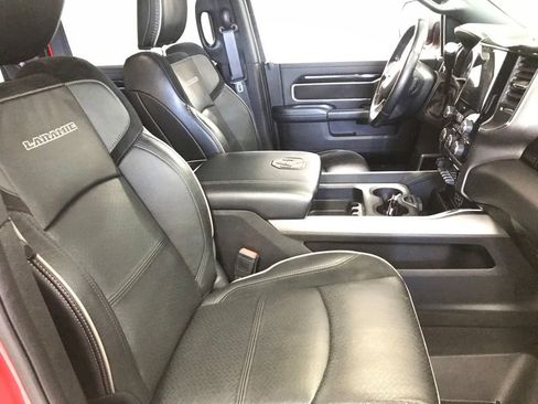 Used 2021 RAM 2500 Laramie w/ Night Edition AWD/4WD image 15