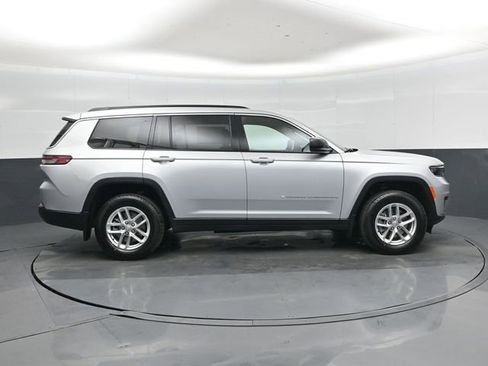 New 2026 Jeep Grand Cherokee L 4WD image 2