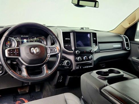 Used 2019 RAM 1500 Big Horn AWD/4WD image 12