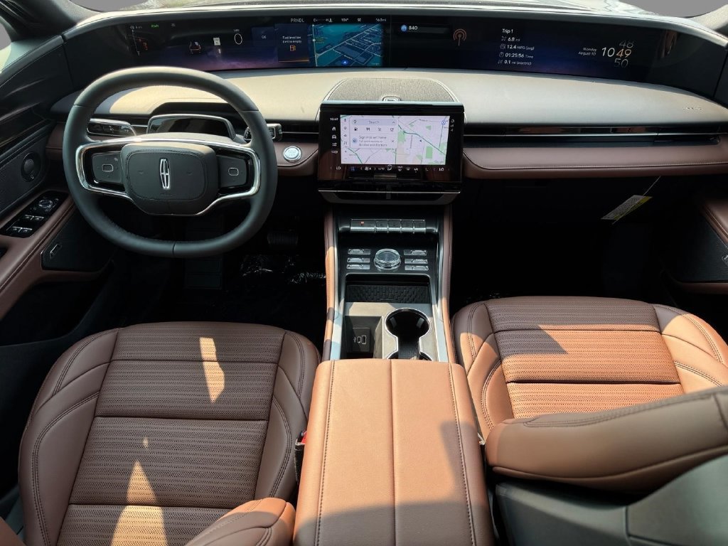 New 2026 Lincoln Nautilus Reserve AWD/4WD image 10