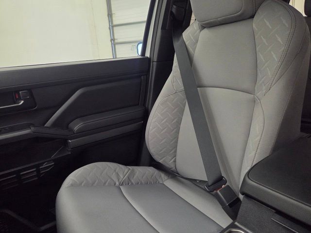 Used 2025 Toyota Camry SE w/ Convenience Package FWD image 83