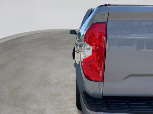 Used 2019 Toyota Tundra Limited w/ Limited Premium Package image 12