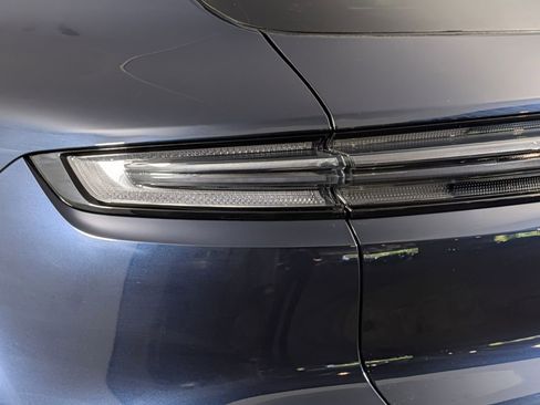 New 2026 Porsche Cayenne AWD/4WD image 15