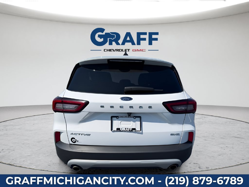 Used 2024 Ford Escape Active AWD/4WD image 4