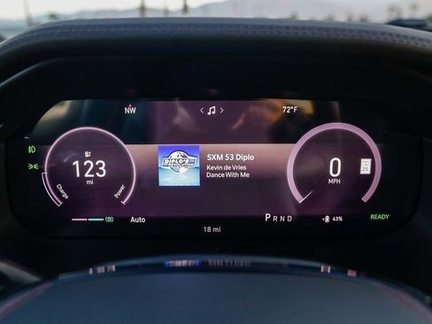 New 2025 Jeep Wagoneer S Launch Edition image 24