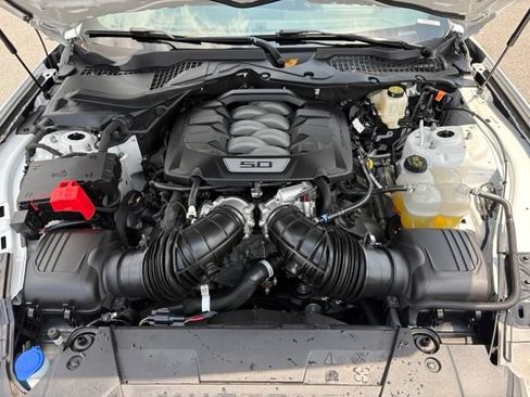 Used 2025 Ford Mustang GT RWD image 20