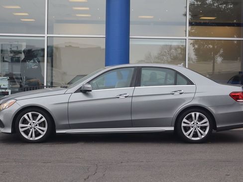 Used 2015 Mercedes-Benz E 350 4MATIC w/ Premium 1 Package image 2