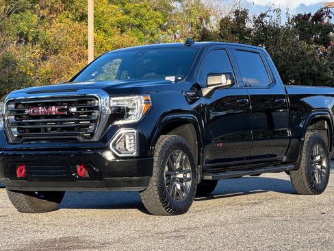 Used 2020 GMC Sierra 1500 AT4 w/ AT4 Premium Package image 8