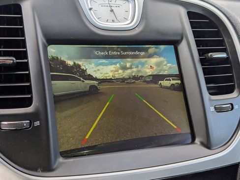 Used 2023 Chrysler 300 Touring w/ Sport Appearance Package image 19