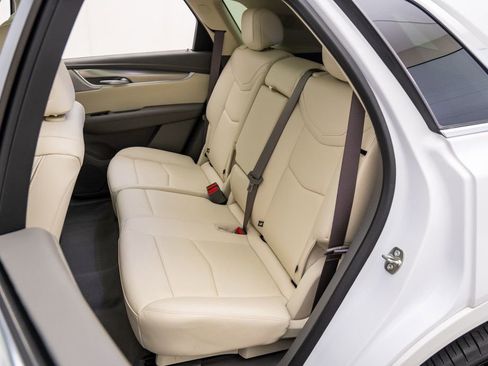 Certified 2024 Cadillac XT5 Premium Luxury image 22