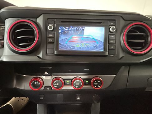 Used 2019 Toyota Tacoma SR w/ SR Convenience Package AWD/4WD image 23