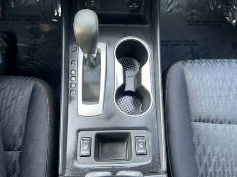 Used 2017 Nissan Altima 2.5 SV w/ Convenience Package image 21