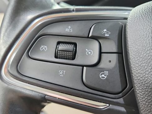 Used 2023 Buick Envision Essence w/ Technology Package I FWD image 26