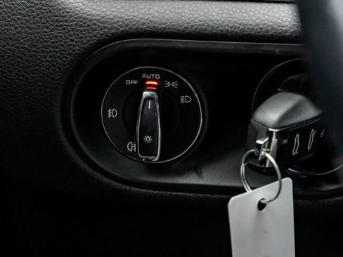 Used 2016 Porsche Macan S image 26