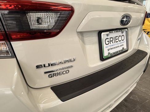 Used 2021 Subaru Crosstrek 2.0i Premium image 10
