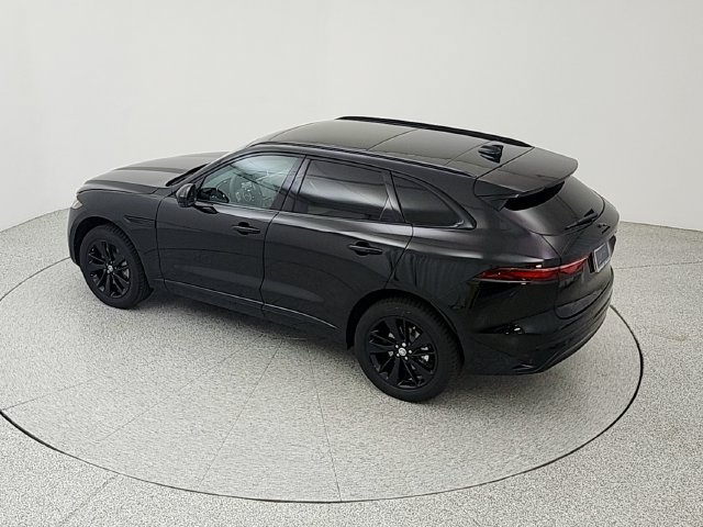 New 2026 Jaguar F-PACE R-Dynamic S AWD/4WD image 35