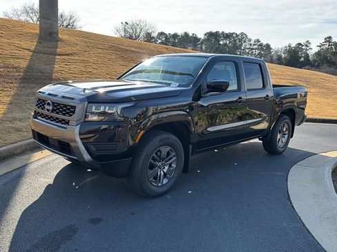 New 2026 Nissan Frontier SV w/ SV Convenience Package RWD image 1