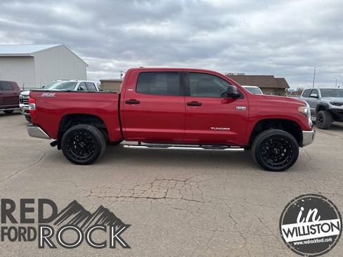 Used 2020 Toyota Tundra SR5 w/ SR5 Upgrade Package AWD/4WD image 9