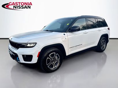 Used 2022 Jeep Grand Cherokee Trailhawk w/ Advanced Protech Group II