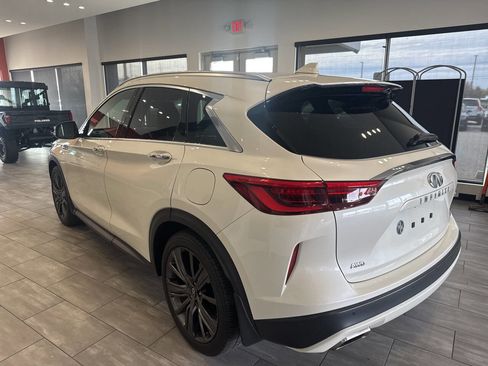 Used 2020 INFINITI QX50 Essential w/ Edition 30 Package image 9