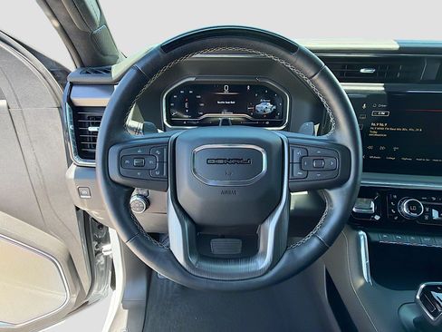 Used 2025 GMC Sierra 1500 Denali Ultimate AWD/4WD image 39