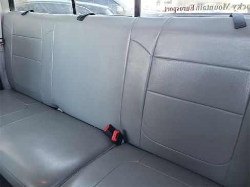 Used 2002 Ford F250 XL image 13