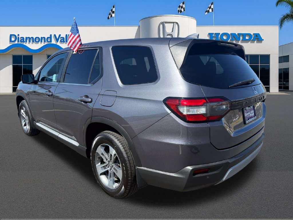 Used 2024 Honda Pilot EX-L image 4