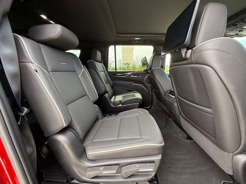 Certified 2024 Cadillac Escalade ESV Sport w/ LPO, ONYX Package image 34