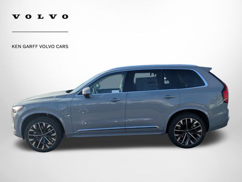 New 2026 Volvo XC90 T8 Ultra w/ Protection Package Premier image 7