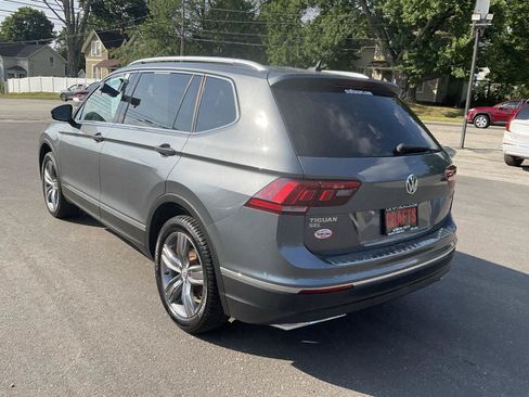 Used 2019 Volkswagen Tiguan SEL Premium AWD/4WD image 3