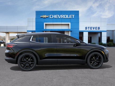 New 2026 Chevrolet Equinox EV LT w/ LPO, Blackout Package image 5